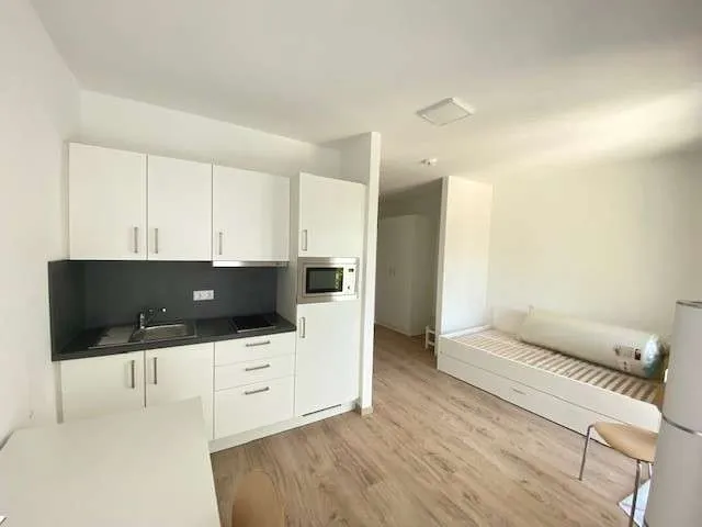 Möbliertes Single-Appartement im Sprengelkiez — photo 1